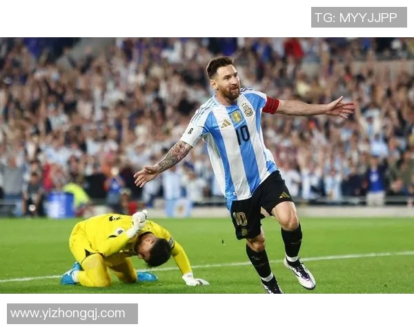 足球明星意外陨落背后的故事与启示揭示运动员生活的另一面